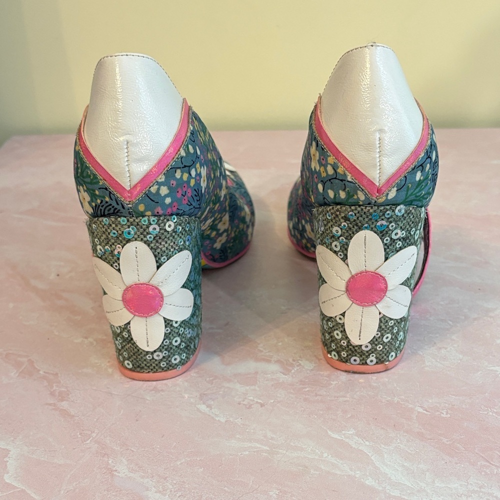 Irregular Choice Green Floral Mary Janes with Pink Straps - Picture 8 of 9